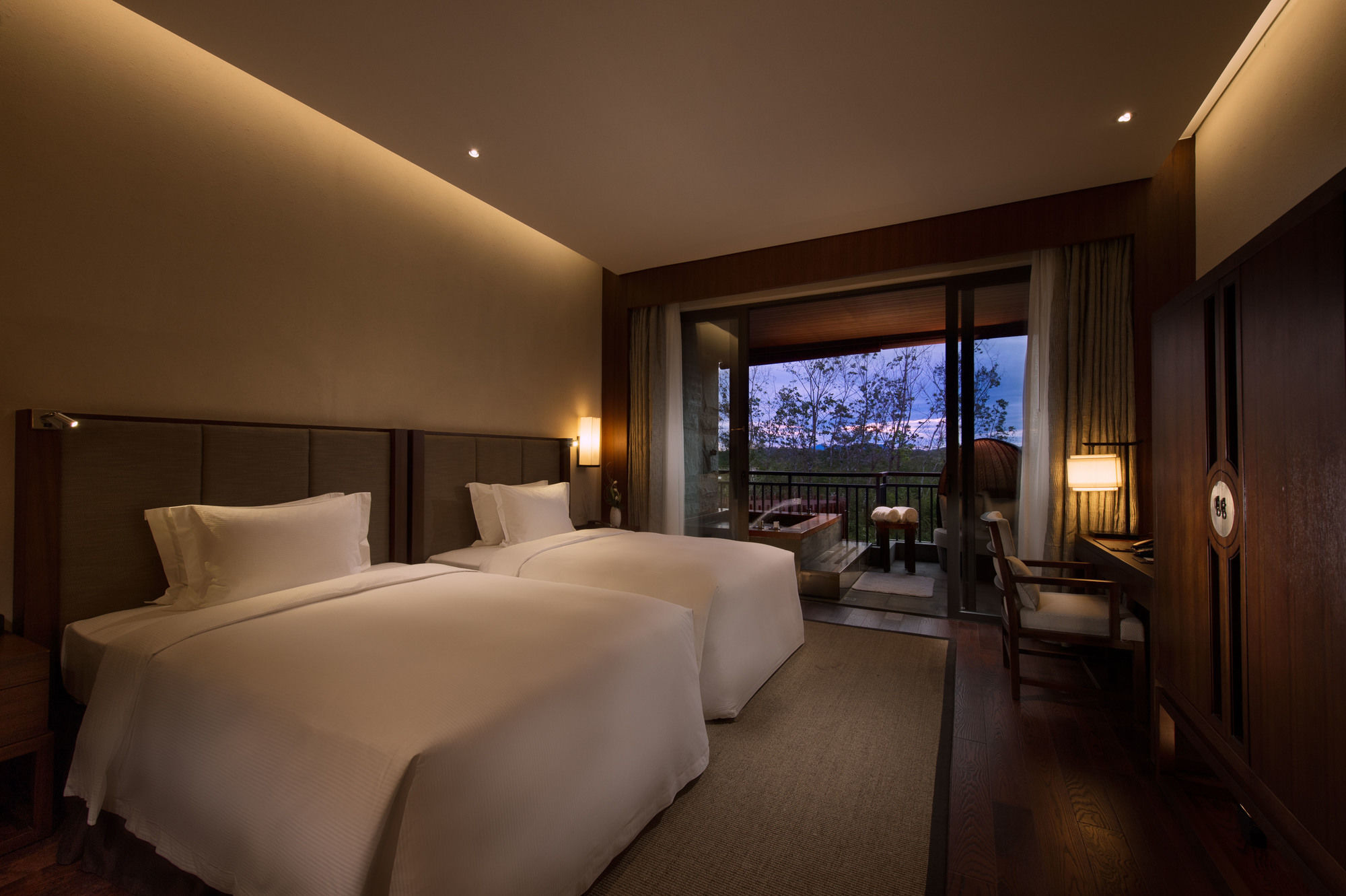 Doubletree Resort By Hilton Hotel Hainan - Qixianling Hot Spring Baoting Exterior foto