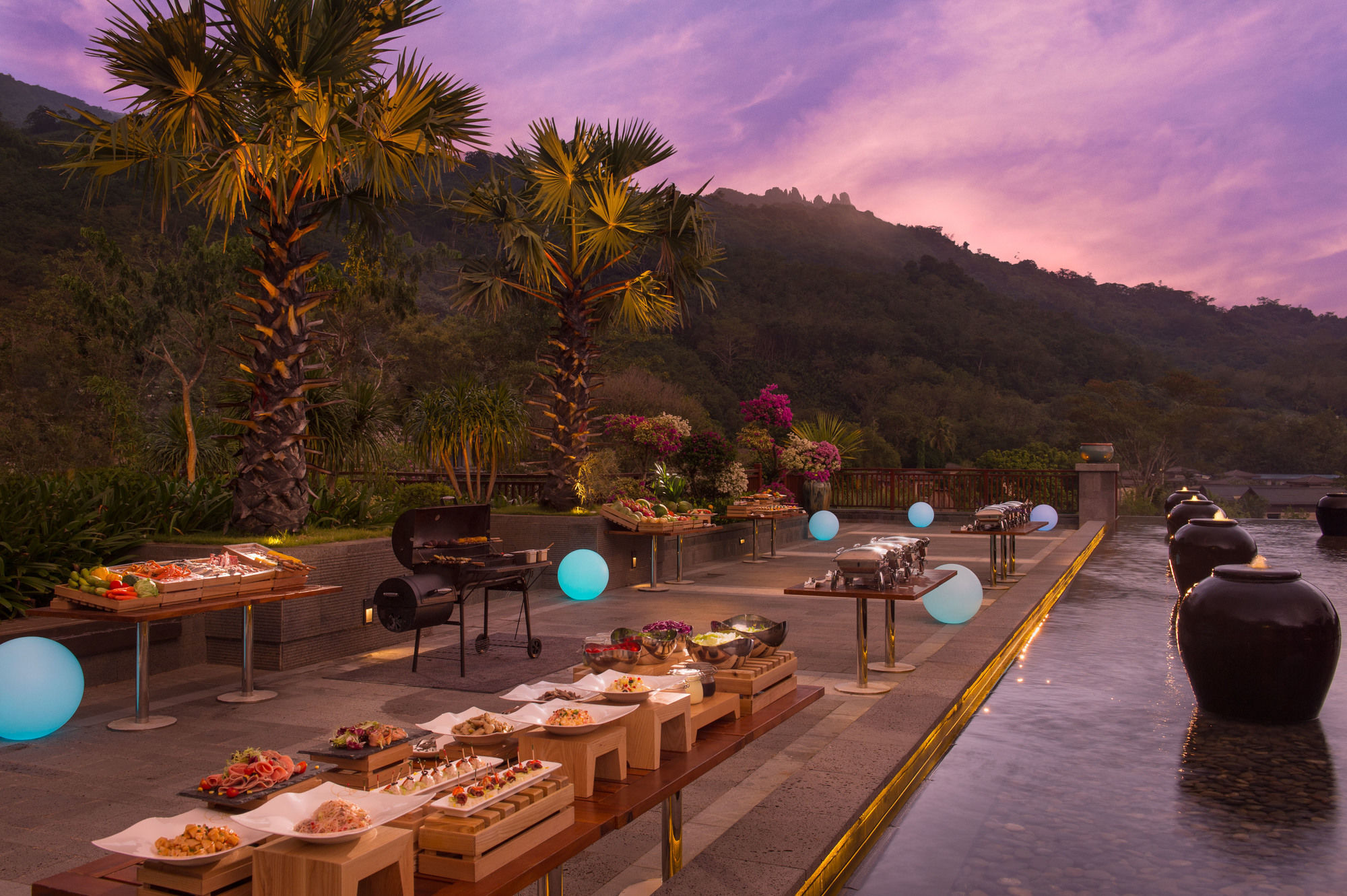 Doubletree Resort By Hilton Hotel Hainan - Qixianling Hot Spring Baoting Exterior foto