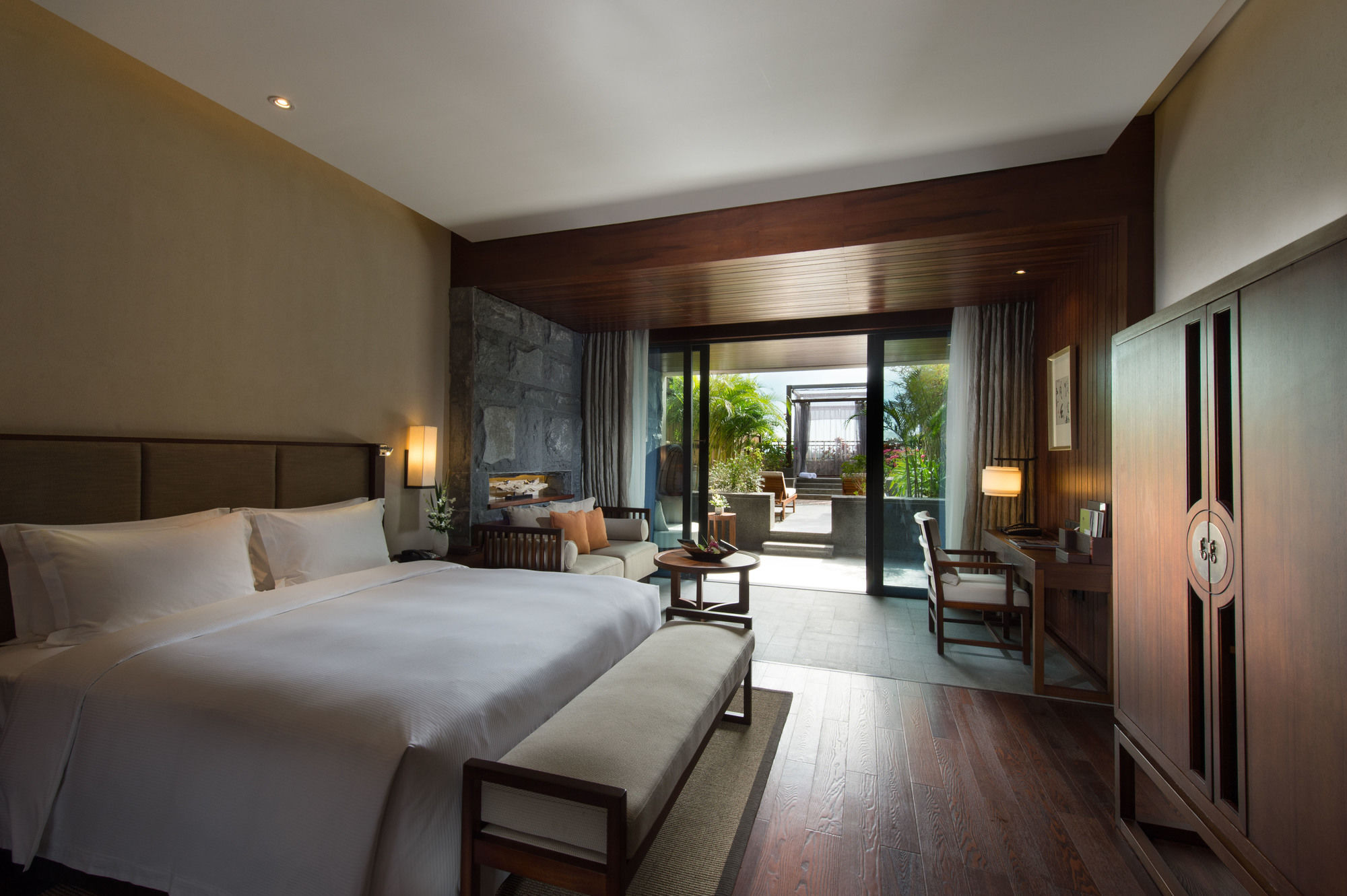 Doubletree Resort By Hilton Hotel Hainan - Qixianling Hot Spring Baoting Exterior foto
